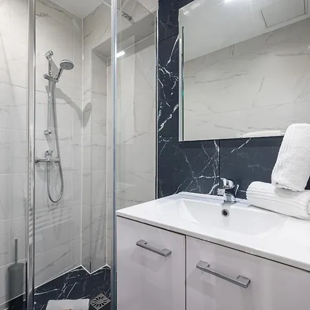 Apartament Charming 1 Bdr Old Town *