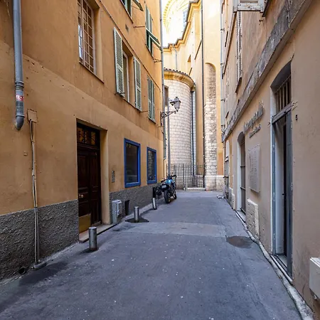 Charming 1 Bdr Old Town Apartament Nicea