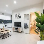 Appartamento Charming 1 Bdr Old Town